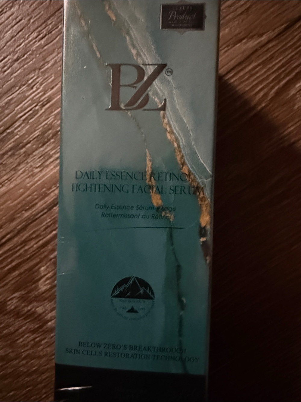 Daily Essence Brightening Facial Serum — Teal